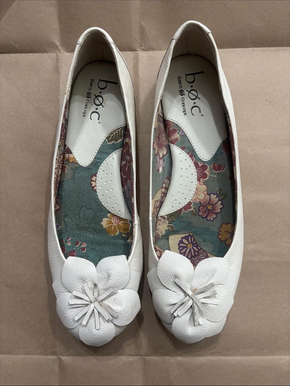 Off White Leather Ballet Flat